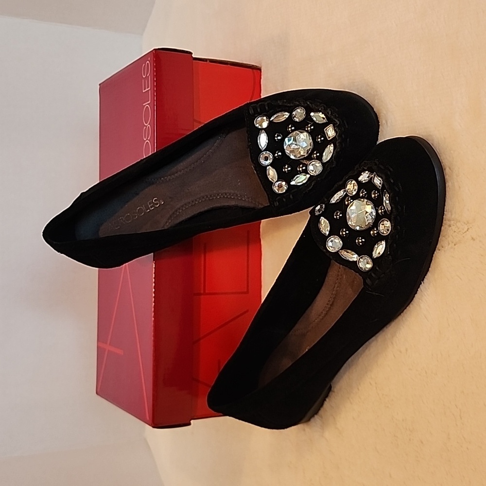 Black Suede Aerosoles Flats With Bling Size 8 New In Box